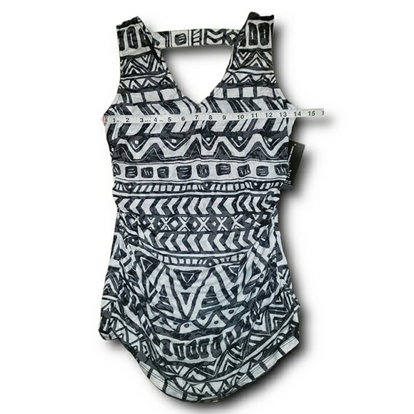 INC International Concepts Tribal Ruched Cut Out Back Black White Top SP - Picture 14 of 16